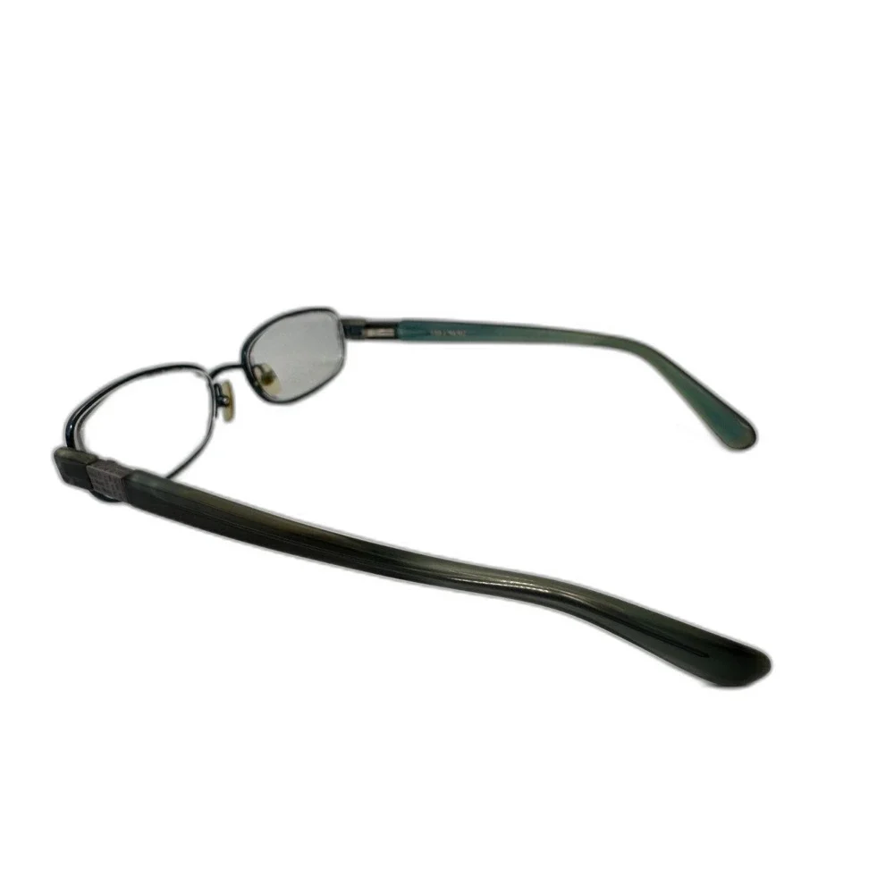 Vera Wang Eyeglasses CLEAR (not sunglasses) Small Size with Clamshell Case